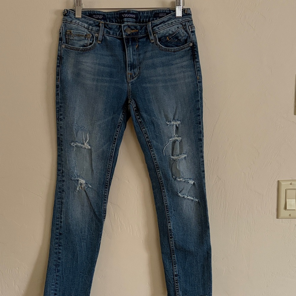 Vigoss The Chelsea Skinny Crop Jeans. Size 27/Length 25. Excellent Condition!
